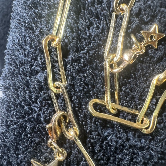 Dior Gold Chain Bracelet with Star Charms - Picture 8 of 9